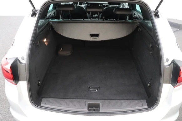 Opel Astra - Afbeelding 13 van 30