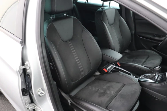Opel Astra - Afbeelding 14 van 30