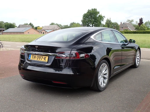 Tesla Model S - Afbeelding 5 van 30