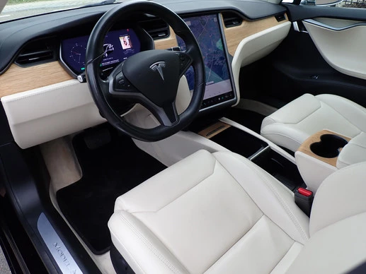Tesla Model S - Afbeelding 8 van 30