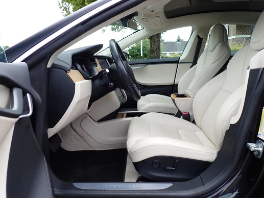 Tesla Model S - Afbeelding 9 van 30