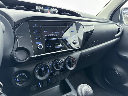 Toyota Hilux - Afbeelding 7 van 30