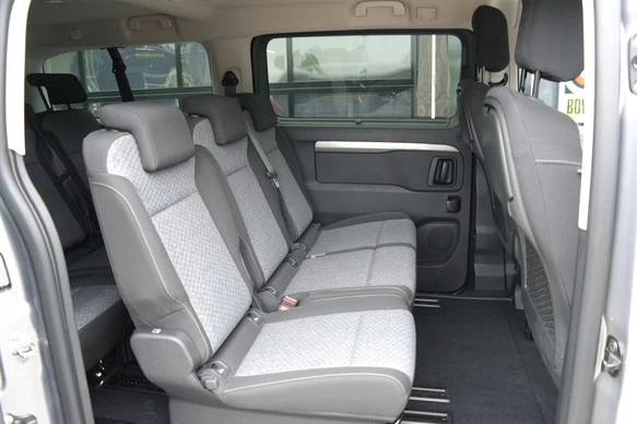 Peugeot e-Traveller - Afbeelding 28 van 30