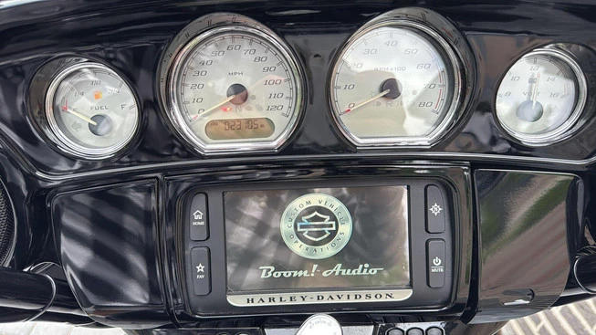 Harley-Davidson Street Glide - Afbeelding 13 van 15