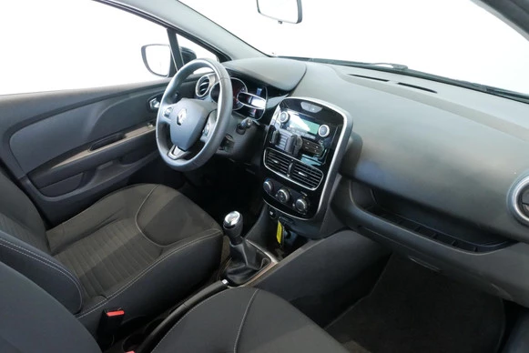 Renault Clio - Afbeelding 14 van 30