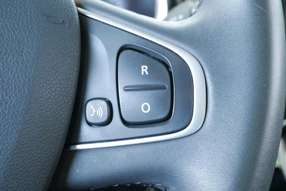 Renault Clio - Afbeelding 17 van 30