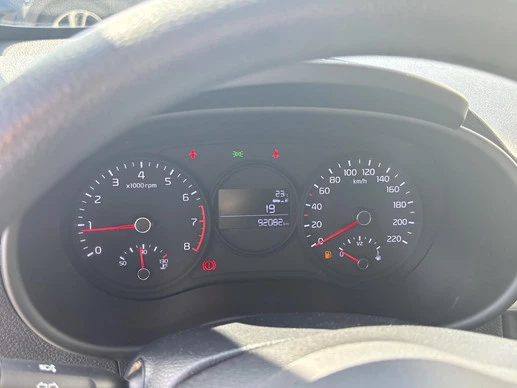 Kia Picanto - Afbeelding 16 van 30