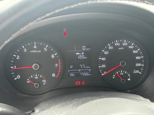 Kia Stonic - Afbeelding 14 van 30