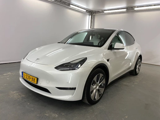 Tesla Model Y - Afbeelding 1 van 13