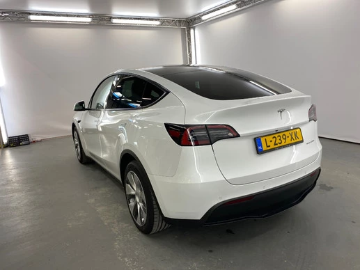 Tesla Model Y - Afbeelding 4 van 13