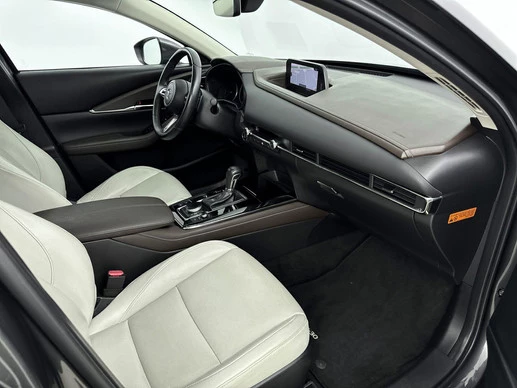 Mazda CX-30 - Afbeelding 11 van 30