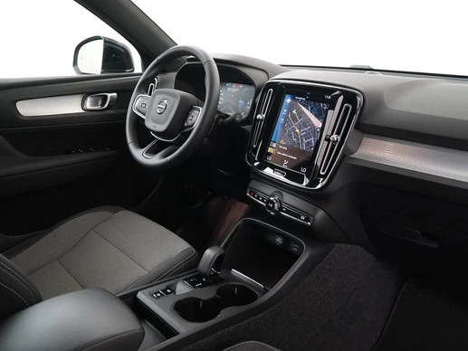 Volvo XC40 - Afbeelding 2 van 30