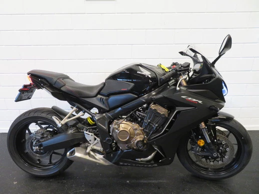 Honda CBR 650 - Afbeelding 1 van 14