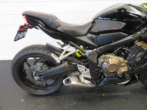 Honda CBR 650 - Afbeelding 10 van 14