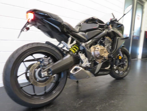 Honda CBR 650 - Afbeelding 11 van 14