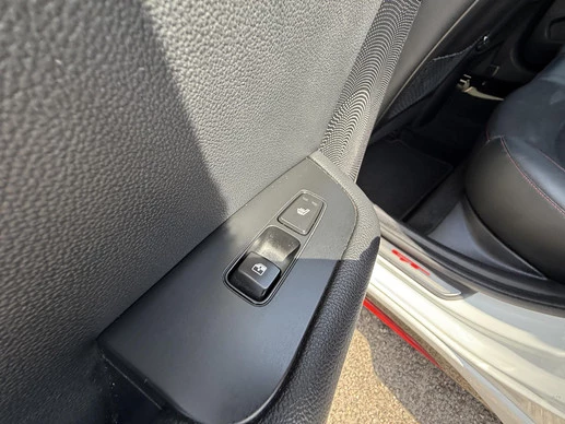 Kia Ceed - Afbeelding 22 van 30