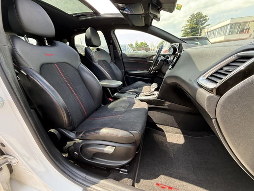 Kia Ceed - Afbeelding 27 van 30