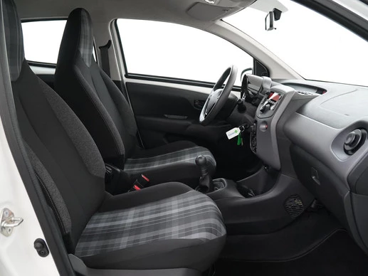 Peugeot 108 - Afbeelding 3 van 28