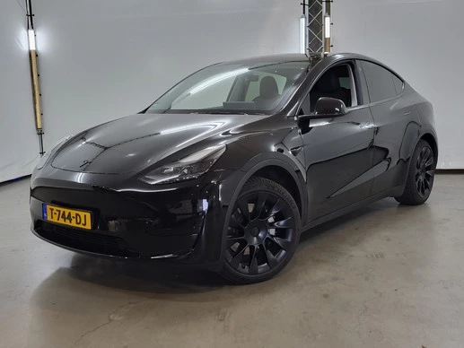 Tesla Model Y - Afbeelding 1 van 18