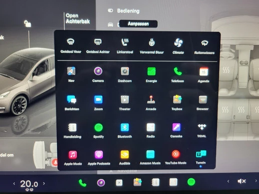 Tesla Model Y - Afbeelding 13 van 18
