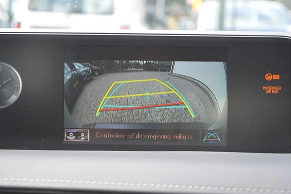 Lexus UX - Afbeelding 6 van 30