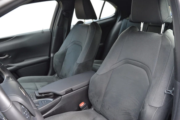 Lexus UX - Afbeelding 12 van 30