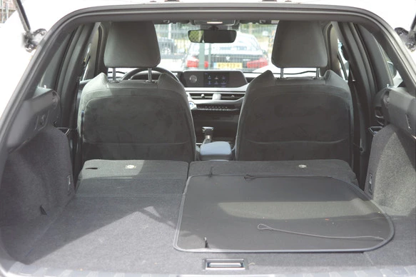 Lexus UX - Afbeelding 16 van 30