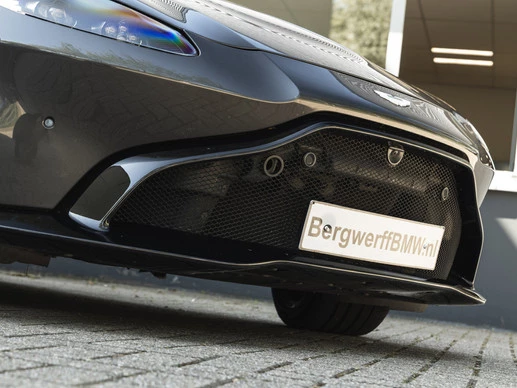 Aston Martin V8 Vantage - Afbeelding 12 van 30