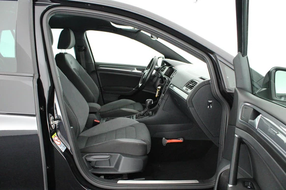 Volkswagen Golf - Afbeelding 11 van 30