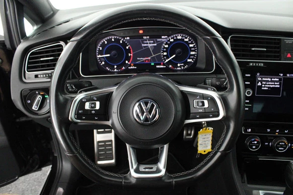 Volkswagen Golf - Afbeelding 15 van 30