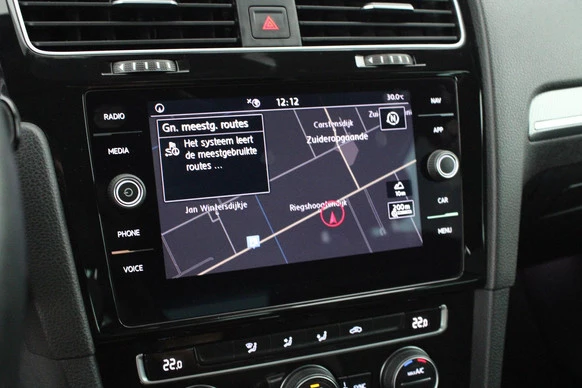 Volkswagen Golf - Afbeelding 17 van 30