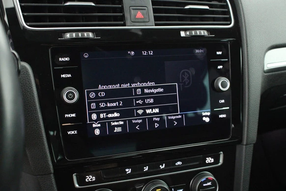 Volkswagen Golf - Afbeelding 24 van 30