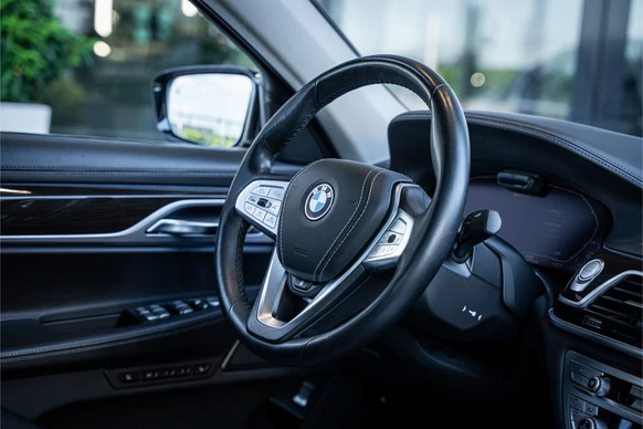 BMW 7 Serie - Afbeelding 11 van 30