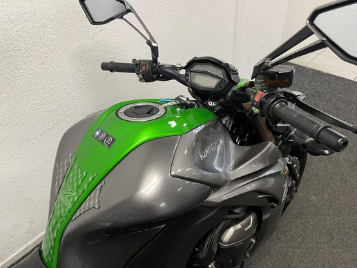 Kawasaki Z1000 - Afbeelding 9 van 22