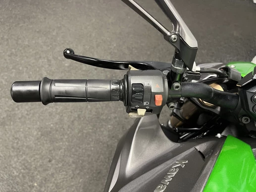 Kawasaki Z1000 - Afbeelding 21 van 22