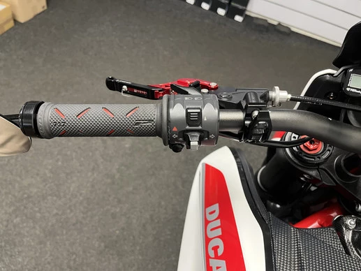 Ducati Hypermotard - Afbeelding 21 van 22