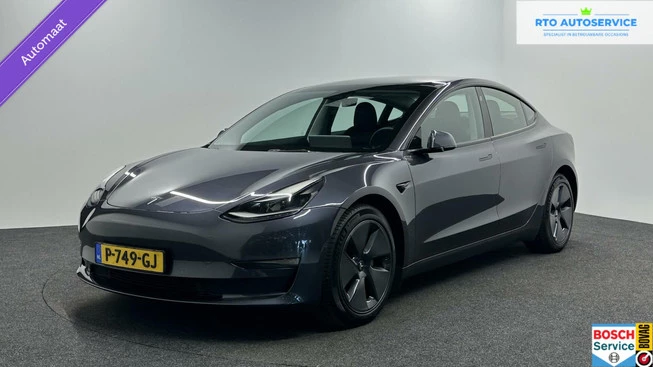 Tesla Model 3 - Afbeelding 1 van 30