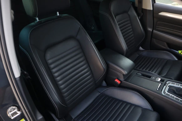 Volkswagen Passat - Afbeelding 18 van 30