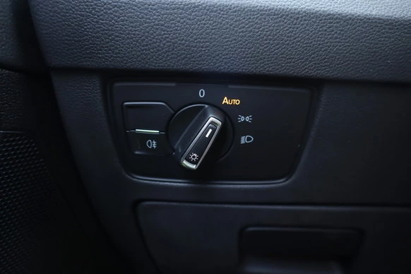 Volkswagen Passat - Afbeelding 29 van 30