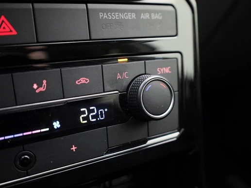 Volkswagen T-Cross - Afbeelding 8 van 30