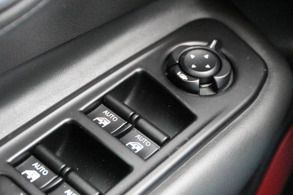 Jeep Renegade - Afbeelding 23 van 25