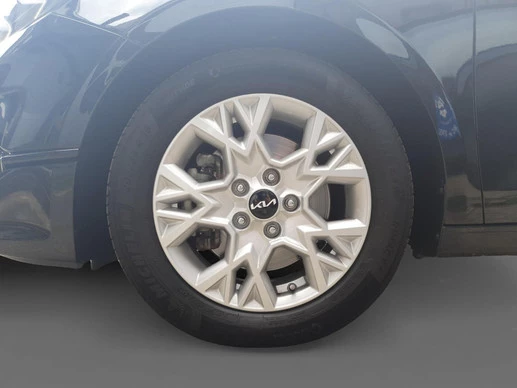 Kia Ceed - Afbeelding 8 van 30