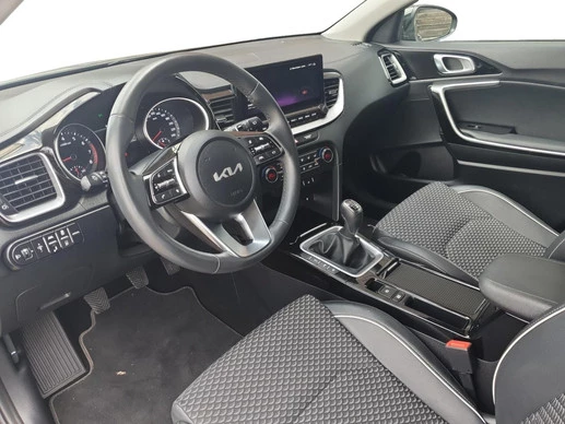 Kia Ceed - Afbeelding 16 van 30