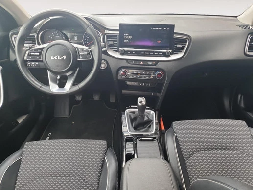 Kia Ceed - Afbeelding 24 van 30