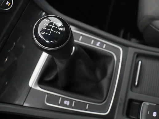 Volkswagen Golf - Afbeelding 19 van 30
