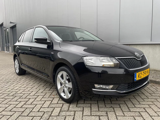 Škoda Rapid - Afbeelding 1 van 27