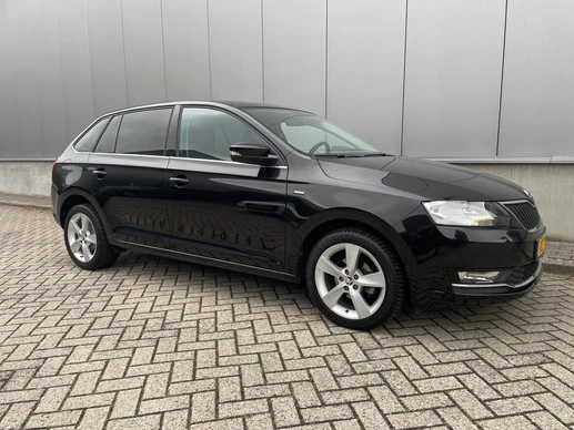 Škoda Rapid - Afbeelding 4 van 27