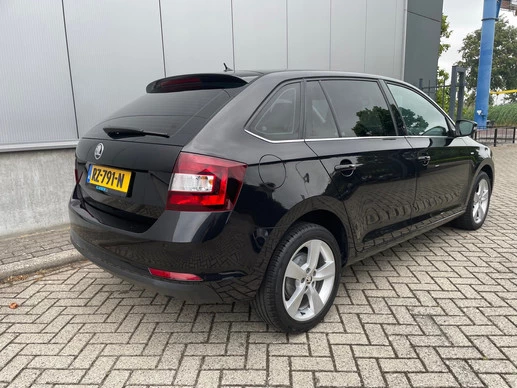 Škoda Rapid - Afbeelding 8 van 27