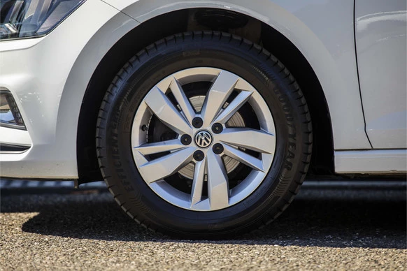 Volkswagen Polo - Afbeelding 9 van 30