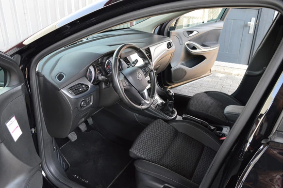 Opel Astra - Afbeelding 8 van 27